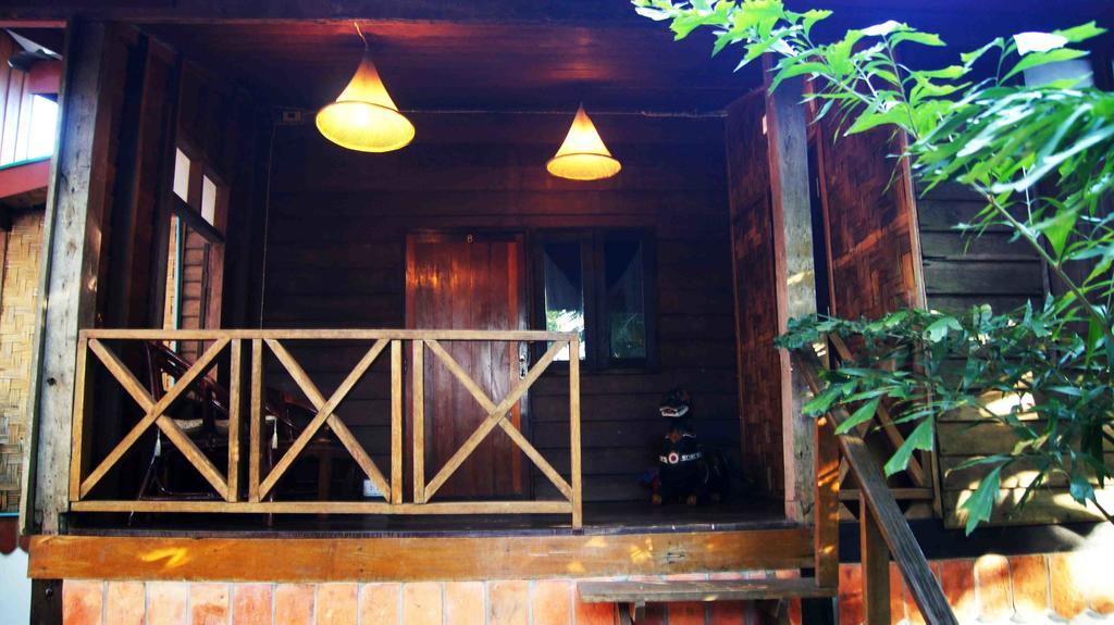 Mut Mee Garden Guest House Nong Khai Exterior photo