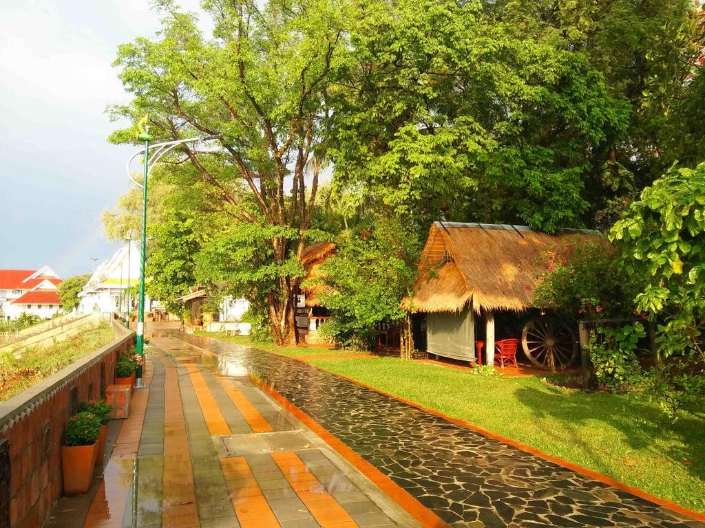 Mut Mee Garden Guest House Nong Khai Exterior photo