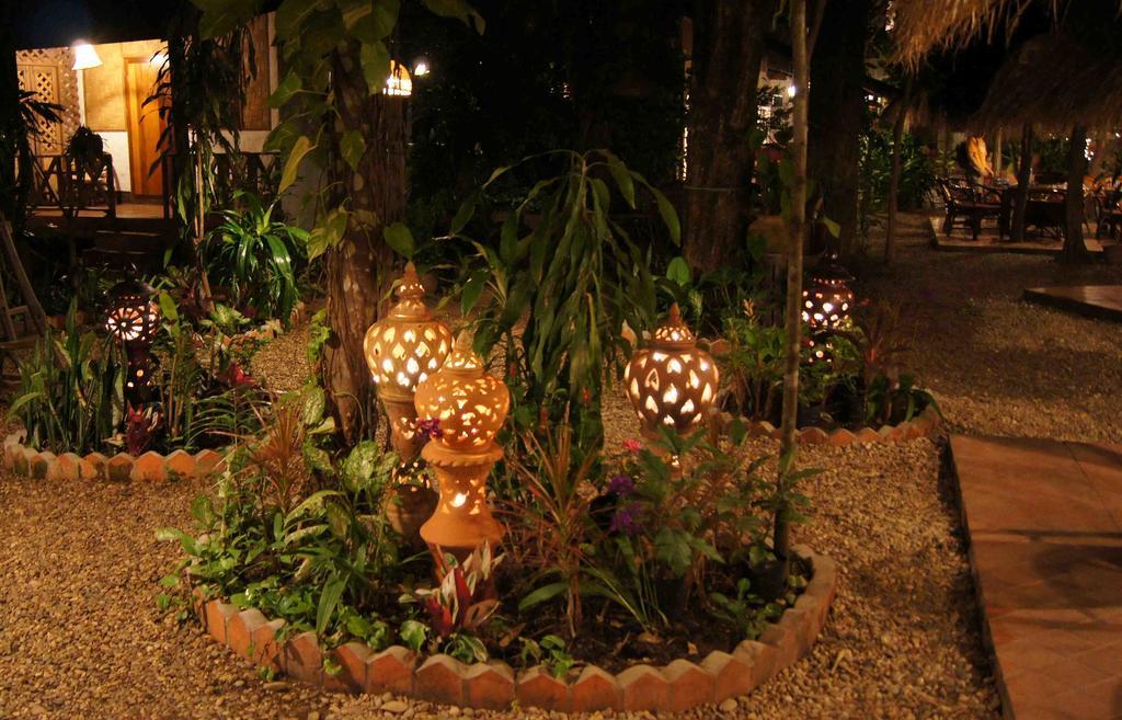 Mut Mee Garden Guest House Nong Khai Exterior photo