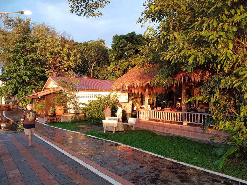 Mut Mee Garden Guest House Nong Khai Exterior photo